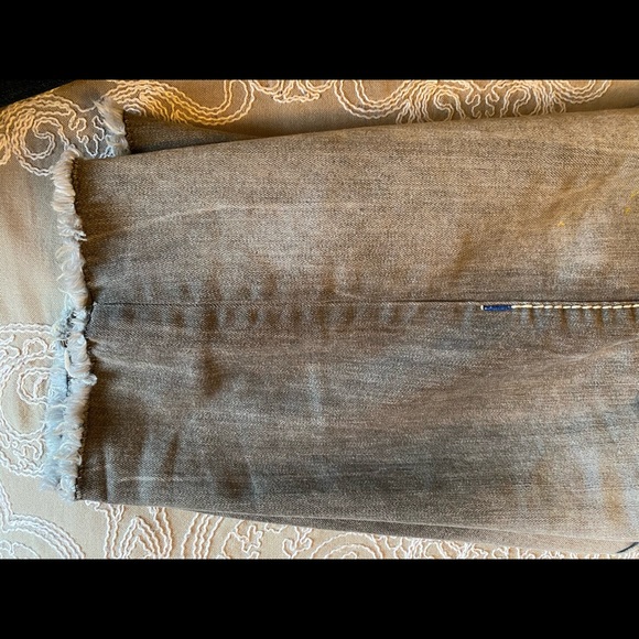 Boys Gray denim True Religion shorts - Picture 4 of 5